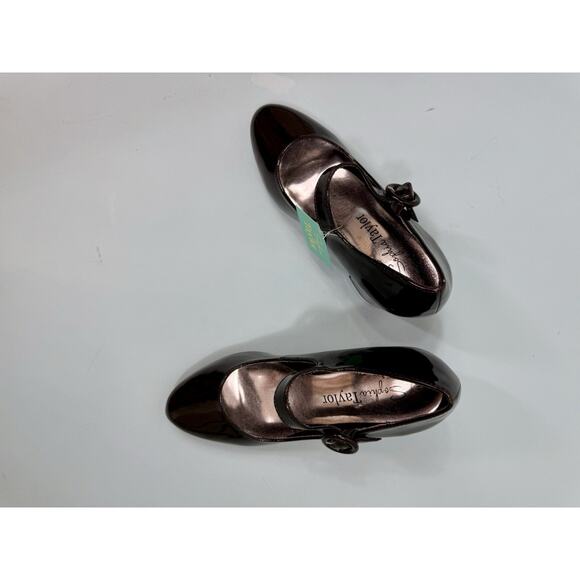 Sophie Taylor patent leather Mary Jane’s - Picture 6 of 10